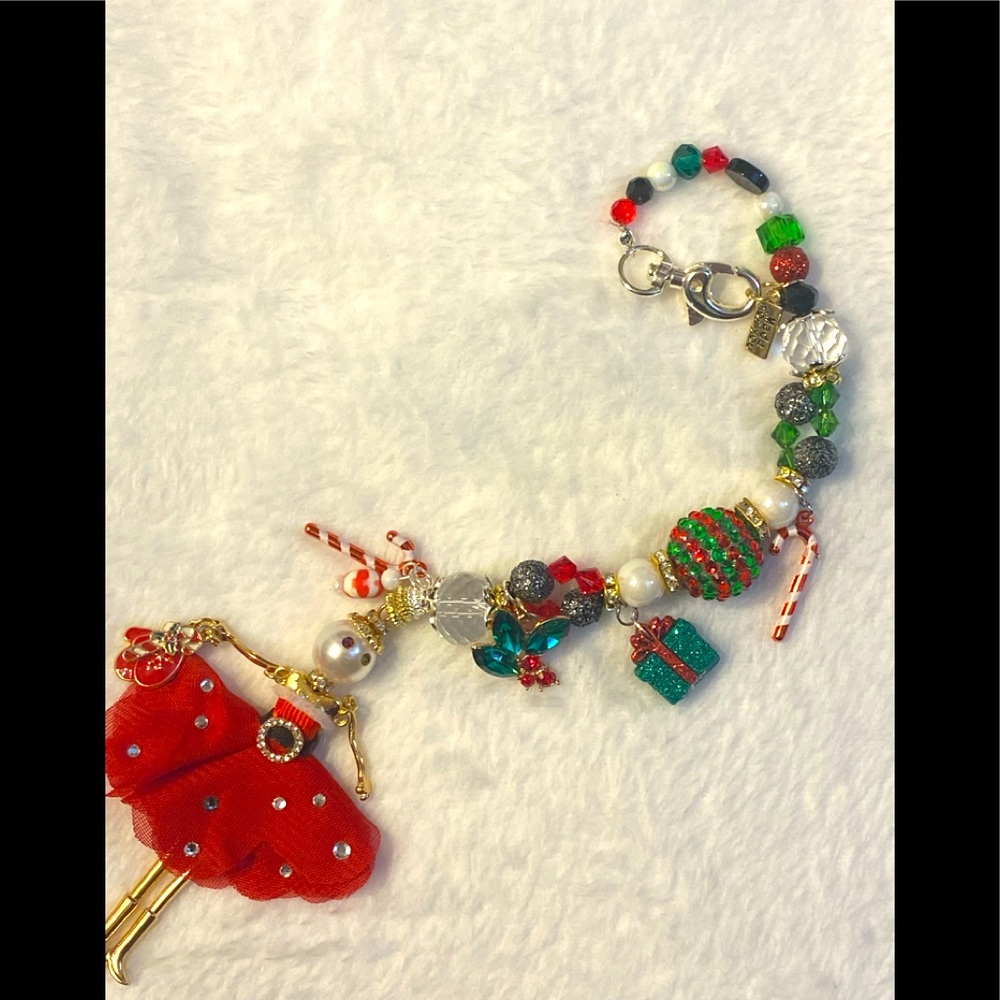 Handmade Holiday Ornament /Suncatcher/Dangle